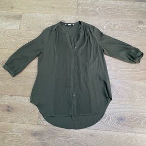 Loyal Hana Green Tunic Style Top Size S